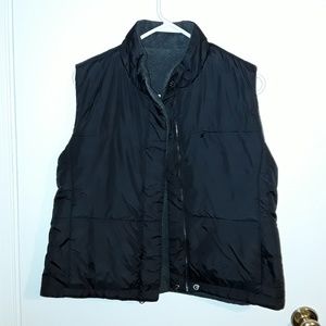 Reversible vest